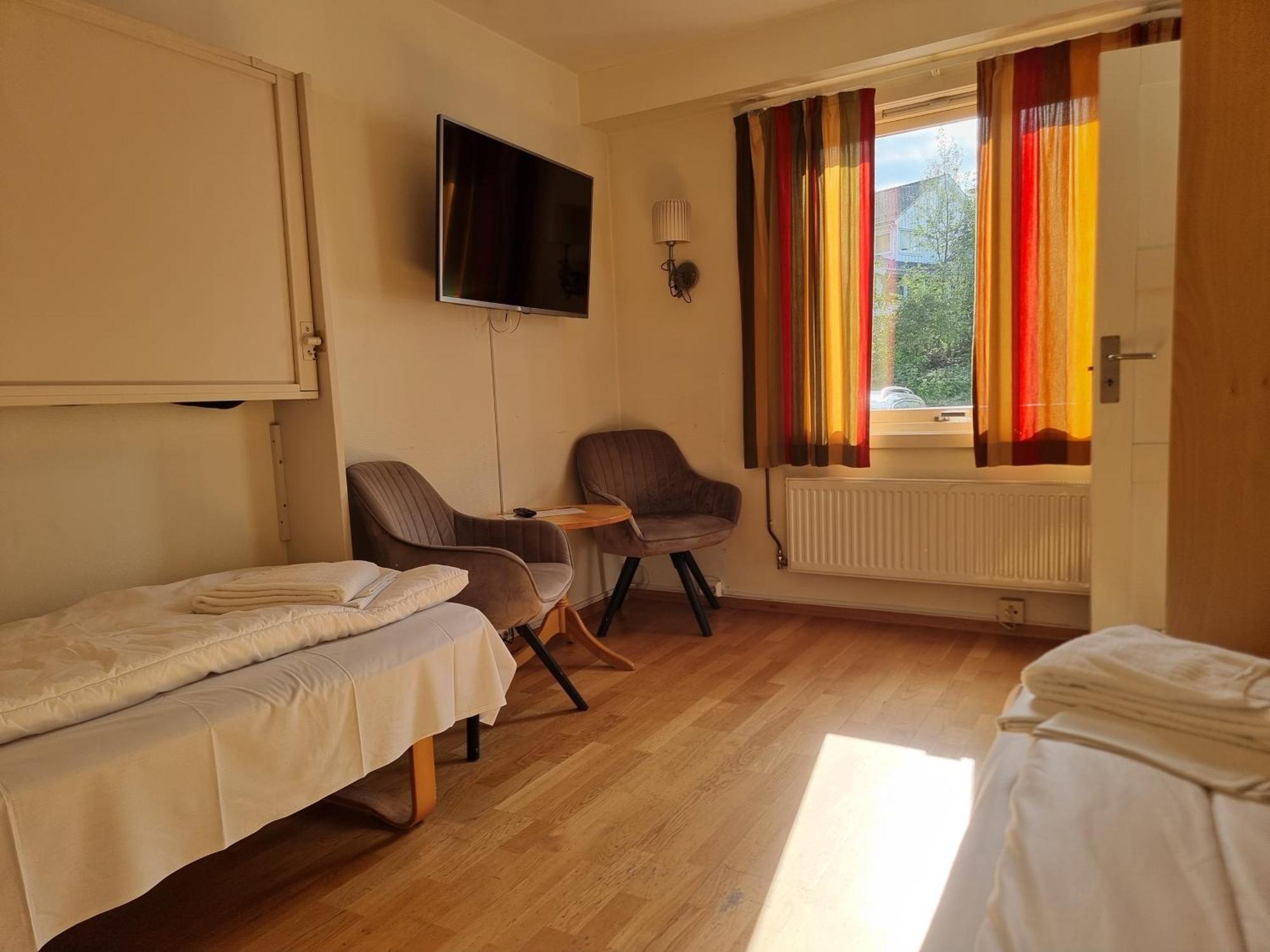 Gjovik Hovdetun Hostel מראה חיצוני תמונה