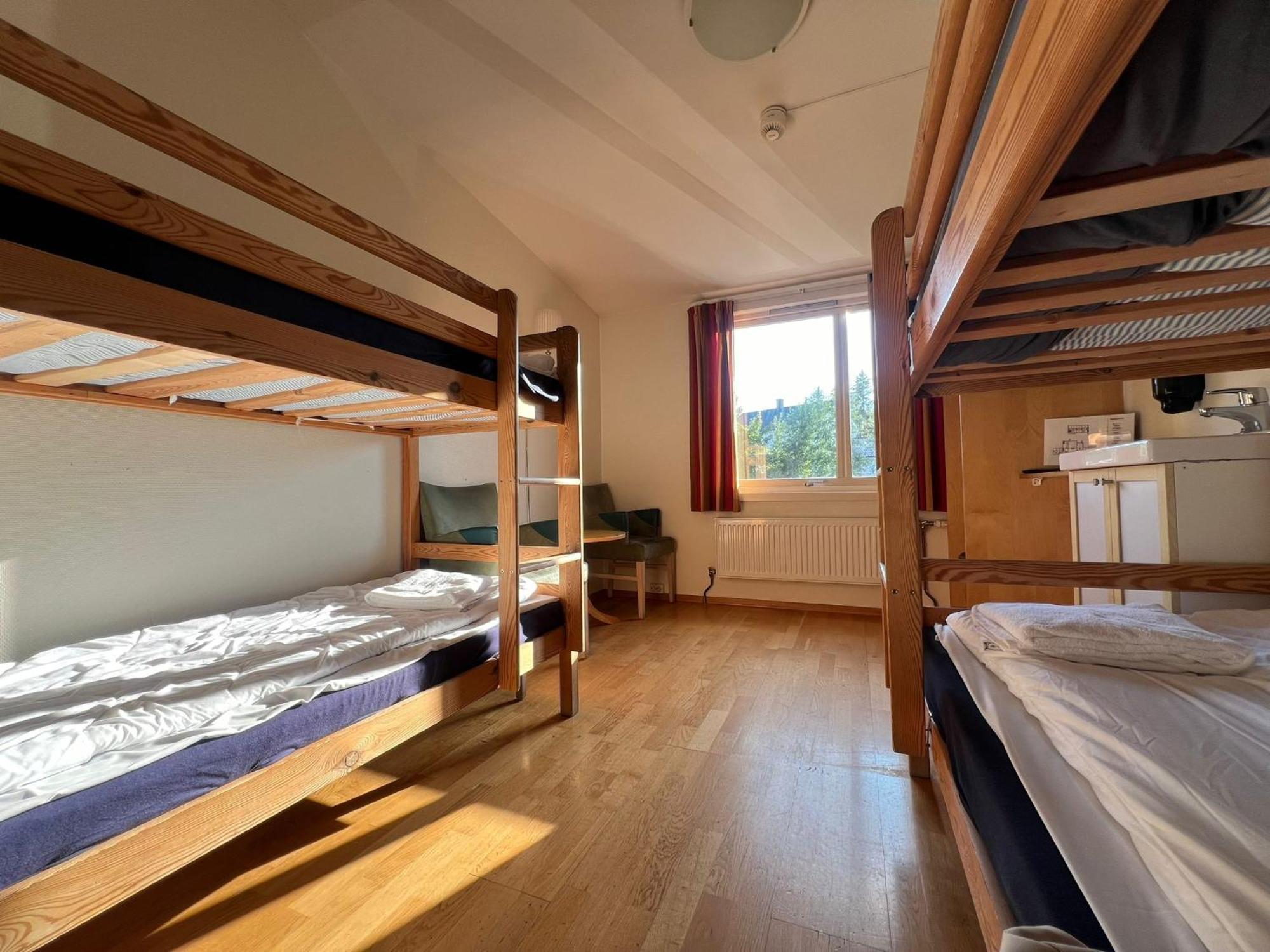 Gjovik Hovdetun Hostel מראה חיצוני תמונה